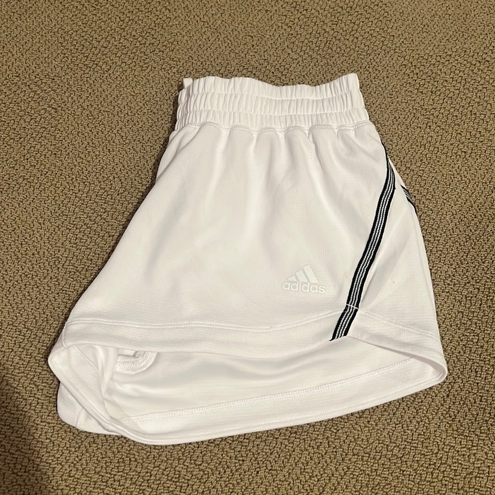 Adidas’s white shorts